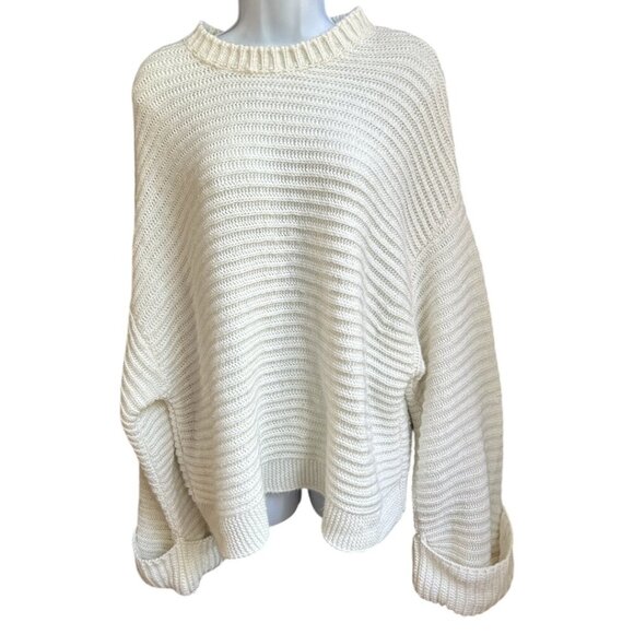 ✨3 for $18✨ ASOS Oversized Tall Large Cream Knitted Sweater - Picture 1 of 7